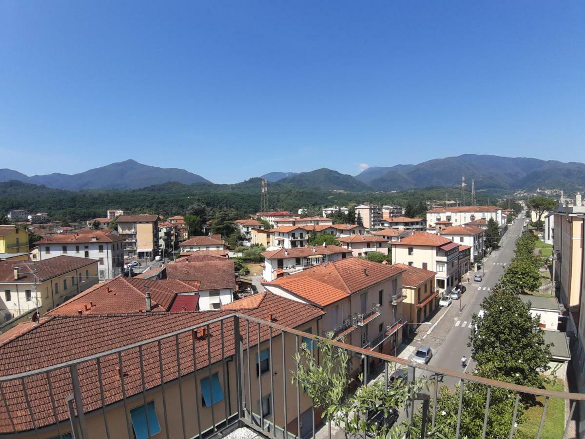 Appartamento Panoramico Понтремолі Екстер'єр фото